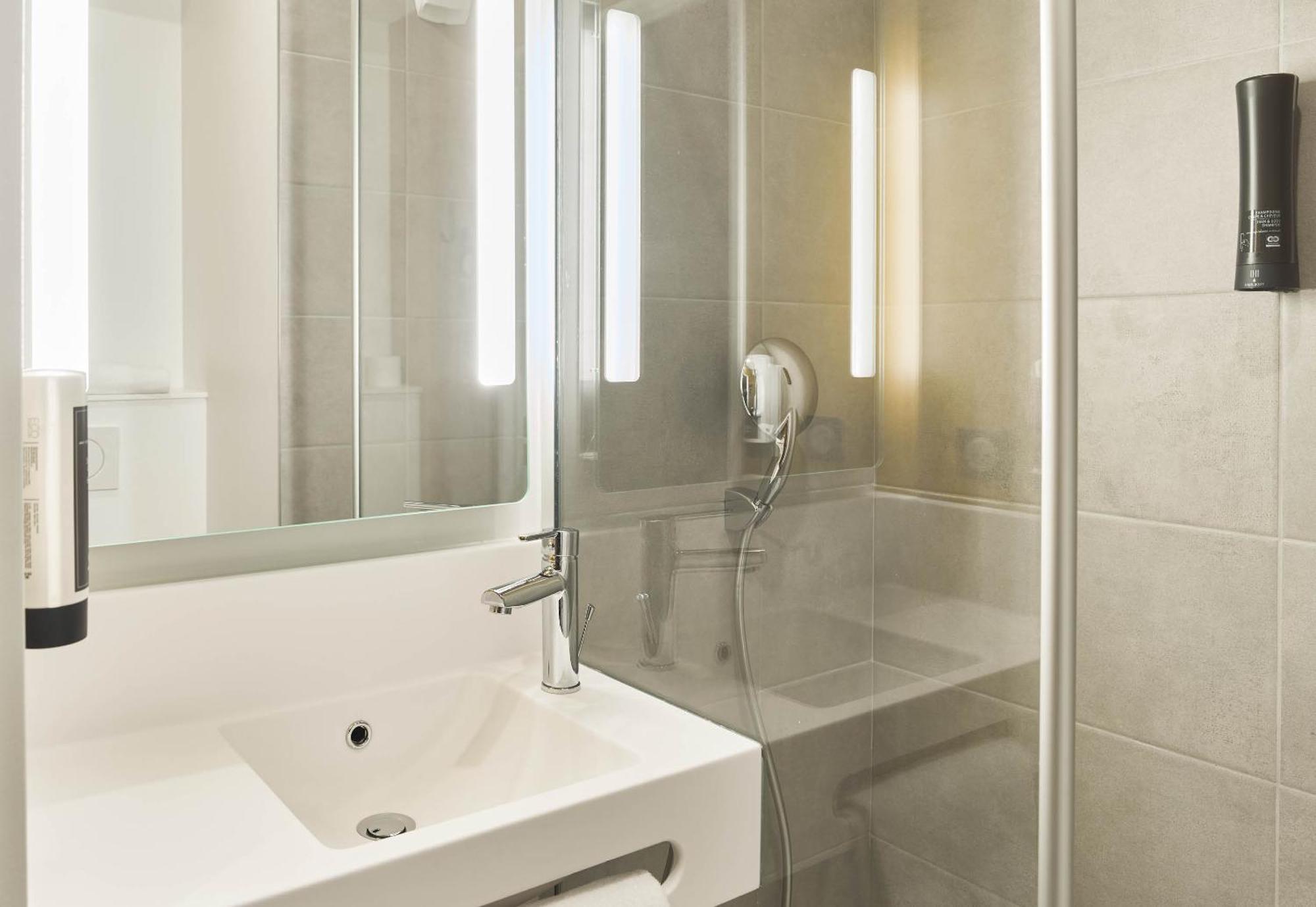 B&B Hotel Versailles Rocquencourt المظهر الخارجي الصورة